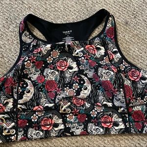 Torrid sports bra size 4